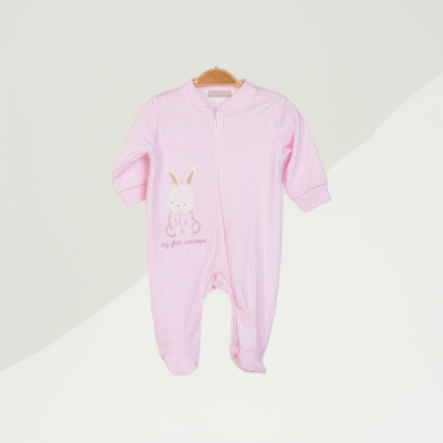 PEMBE